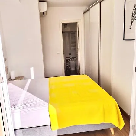 Apartament Sunny In Center Of ! *
